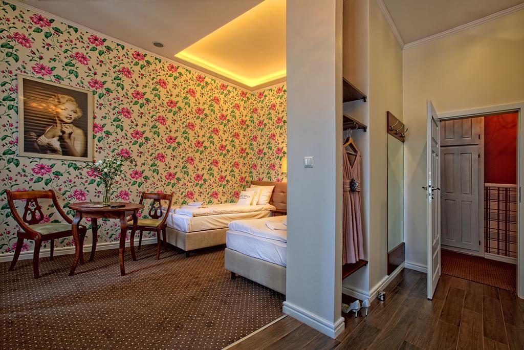 Aparthotel Stare Kino Cinema Residence Lodz (Lodz)