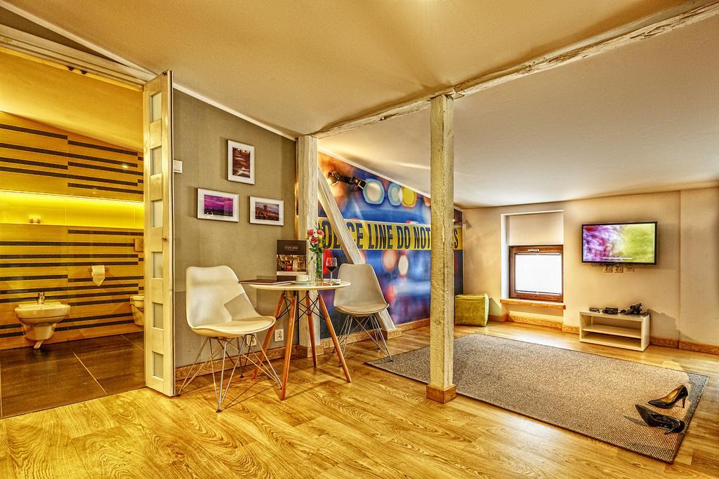 Aparthotel Stare Kino Cinema Residence